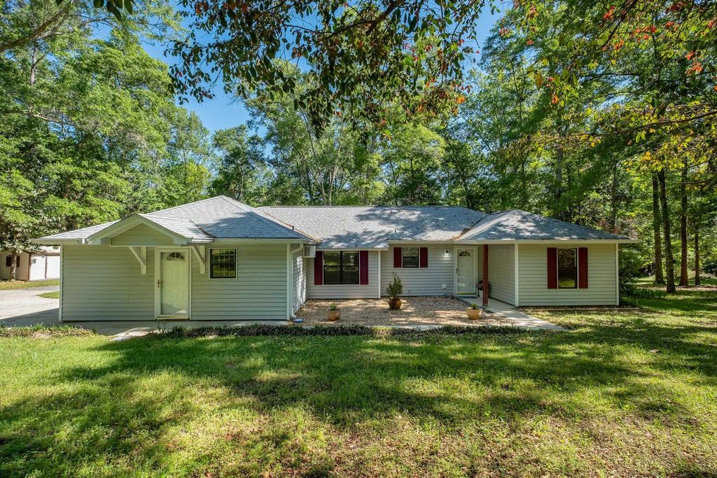 Photo of 682 Timber Run, Havana, FL 32333 (MLS # 398385)