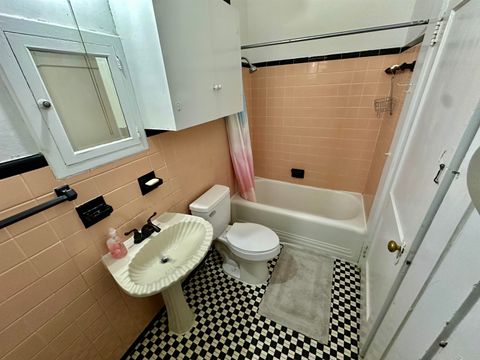 Tiny photo for 501 E College Avenue, Tallahassee, FL 32301 (MLS # 395636)