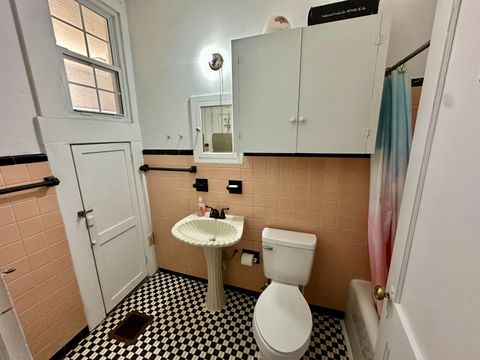 Tiny photo for 501 E College Avenue, Tallahassee, FL 32301 (MLS # 395636)