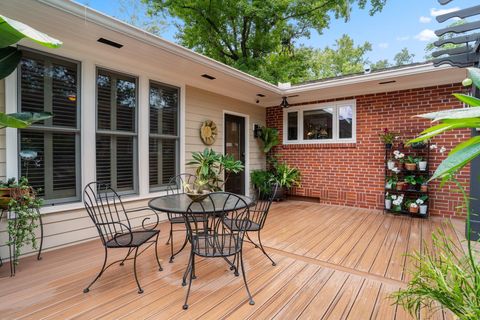 A home in TALLAHASSEE