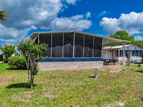 Tiny photo for 41 CONNIE Drive, Crawfordville, FL 32327 (MLS # 399001)
