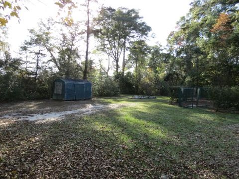 A home in Crawfordville