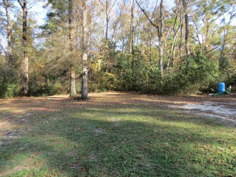 A home in Crawfordville