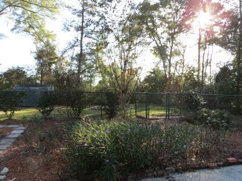 A home in Crawfordville