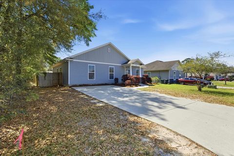 Tiny photo for 1351 Tuscaloosa Trace, Tallahassee, FL 32305 (MLS # 397901)