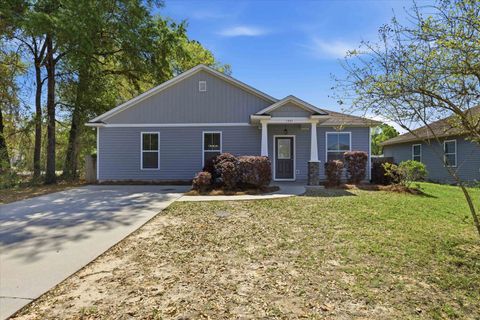 Photo of 1351 Tuscaloosa Trace, Tallahassee, FL 32305 (MLS # 397901)