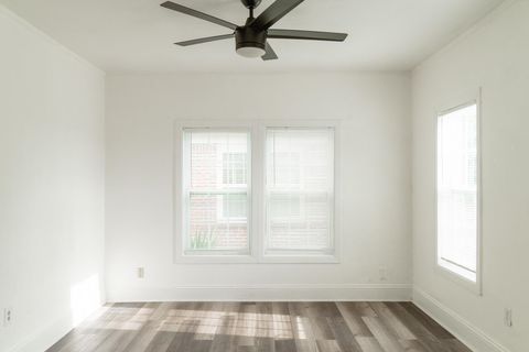 Tiny photo for 511 N MONROE STREET St, Tallahassee, FL 32301 (MLS # 393179)