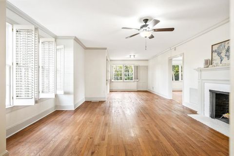 Tiny photo for 2014 GOLF TERRACE Dr, Tallahassee, FL 32301 (MLS # 398868)