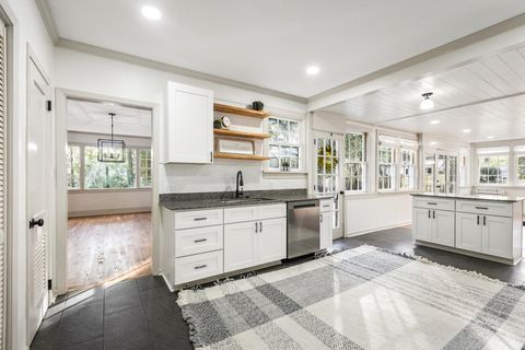 Tiny photo for 2014 GOLF TERRACE Dr, Tallahassee, FL 32301 (MLS # 398868)