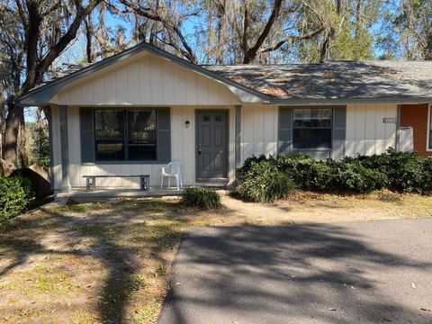 Photo of 1543 COOMBS Drive #2, Tallahassee, FL 32308 (MLS # 399970)