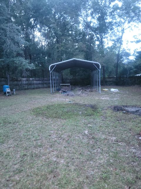 A home in Crawfordville