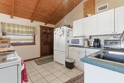 Tiny photo for 1996 Lake Point Lane, Tallahassee, FL 32310 (MLS # 394116)