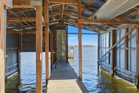 Tiny photo for 1996 Lake Point Lane, Tallahassee, FL 32310 (MLS # 394116)