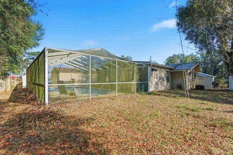 Tiny photo for 1996 Lake Point Lane, Tallahassee, FL 32310 (MLS # 394116)