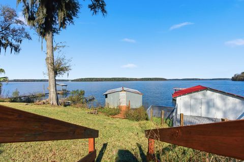 Tiny photo for 1996 Lake Point Lane, Tallahassee, FL 32310 (MLS # 394116)