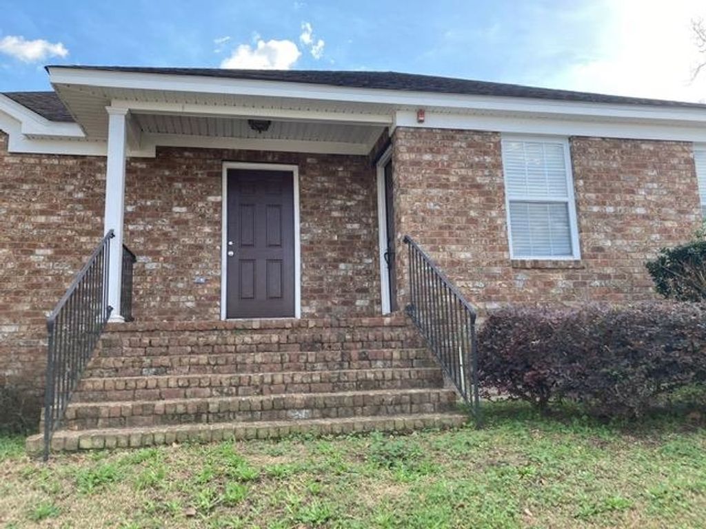 Photo of 115 Jakes and Patterson St, Tallahassee, FL 32301 (MLS # 393816)