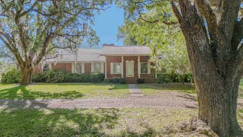 Tiny photo for 49 WILL WHITE Road, Quincy, FL 32351 (MLS # 399367)