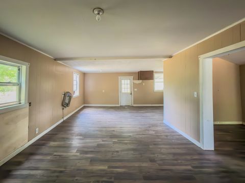 Tiny photo for 49 WILL WHITE Road, Quincy, FL 32351 (MLS # 399367)