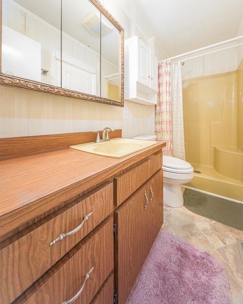 Tiny photo for 49 WILL WHITE Road, Quincy, FL 32351 (MLS # 399367)