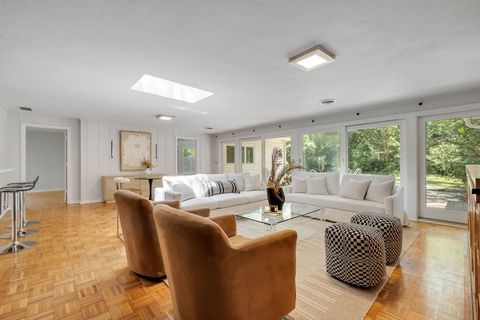 Tiny photo for 2007 Lee Avenue, Tallahassee, FL 32308 (MLS # 402412)