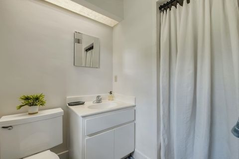 Tiny photo for 2007 Lee Avenue, Tallahassee, FL 32308 (MLS # 402412)