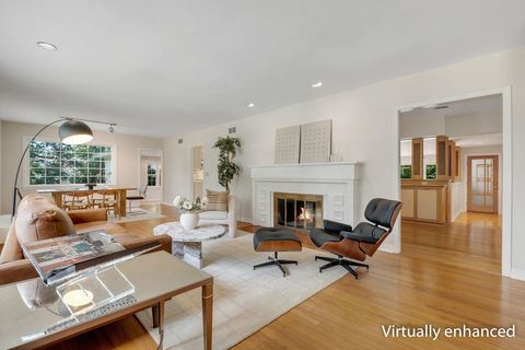 Tiny photo for 2007 Lee Avenue, Tallahassee, FL 32308 (MLS # 402412)