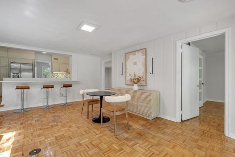 Tiny photo for 2007 Lee Avenue, Tallahassee, FL 32308 (MLS # 402412)