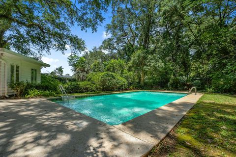 Tiny photo for 2007 Lee Avenue, Tallahassee, FL 32308 (MLS # 402412)