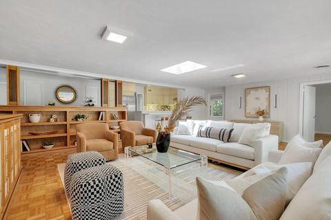 Tiny photo for 2007 Lee Avenue, Tallahassee, FL 32308 (MLS # 402412)