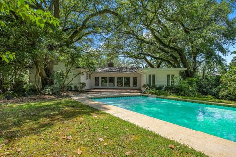 Tiny photo for 2007 Lee Avenue, Tallahassee, FL 32308 (MLS # 402412)