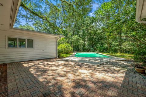 Tiny photo for 2007 Lee Avenue, Tallahassee, FL 32308 (MLS # 402412)