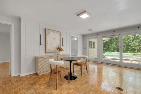 Tiny photo for 2007 Lee Avenue, Tallahassee, FL 32308 (MLS # 402412)