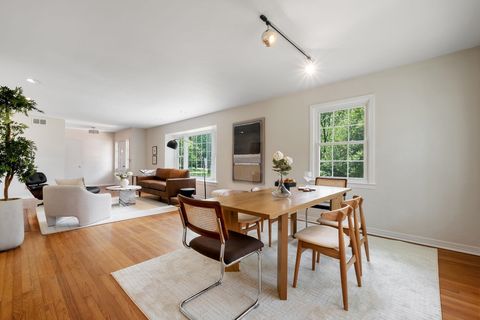 Tiny photo for 2007 Lee Avenue, Tallahassee, FL 32308 (MLS # 402412)