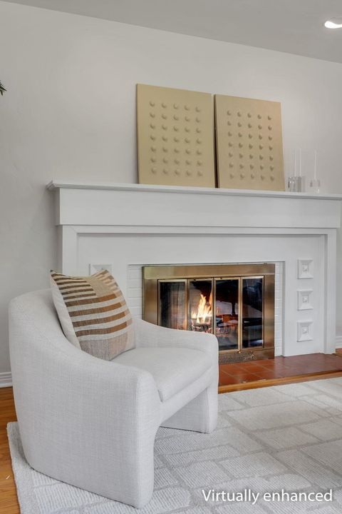 Tiny photo for 2007 Lee Avenue, Tallahassee, FL 32308 (MLS # 402412)