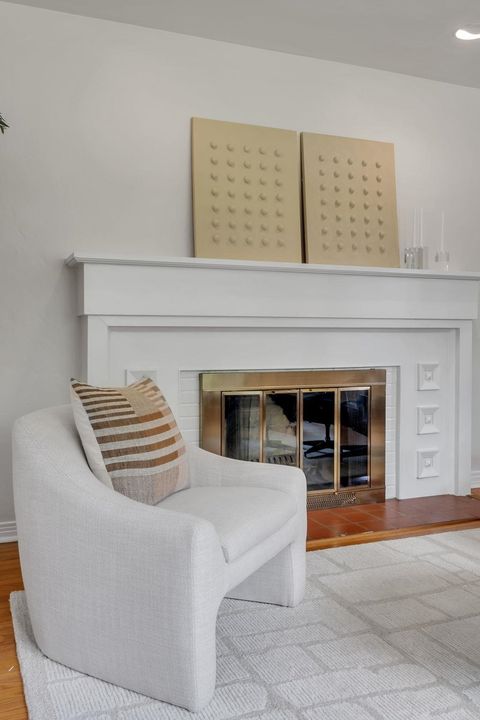 Tiny photo for 2007 Lee Avenue, Tallahassee, FL 32308 (MLS # 402412)