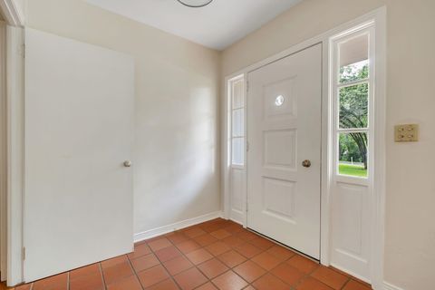 Tiny photo for 2007 Lee Avenue, Tallahassee, FL 32308 (MLS # 402412)