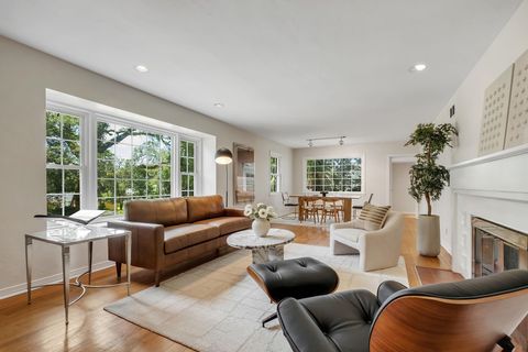 Tiny photo for 2007 Lee Avenue, Tallahassee, FL 32308 (MLS # 402412)