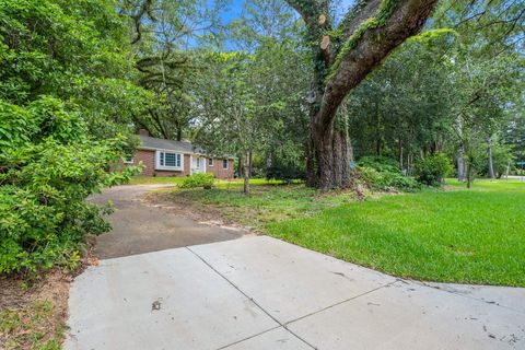 Tiny photo for 2007 Lee Avenue, Tallahassee, FL 32308 (MLS # 402412)