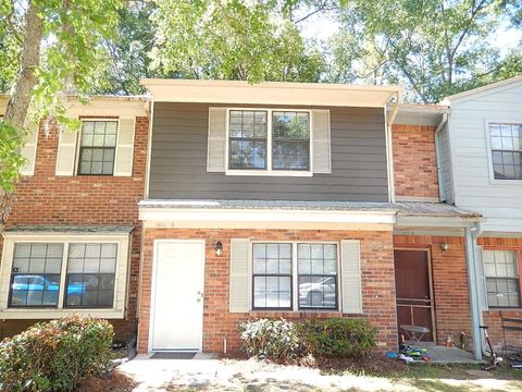 Photo of 1811 Hartsfield Road #C, Tallahassee, FL 32303 (MLS # 397111)