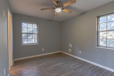Tiny photo for 2400 HIDEAWAY Court, Tallahassee, FL 32303 (MLS # 394501)