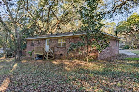 Tiny photo for 2400 HIDEAWAY Court, Tallahassee, FL 32303 (MLS # 394501)