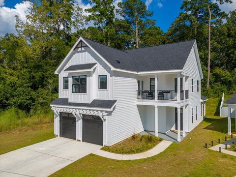 A home in TALLAHASSEE