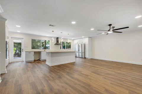 Tiny photo for 2933 Tipperary Court, Tallahassee, FL 32309 (MLS # 402444)