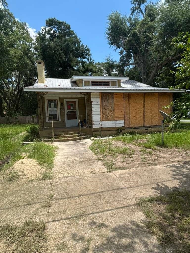 Photo of 804 N calhoun st ST, Perry, FL 32347 (MLS # 402212)
