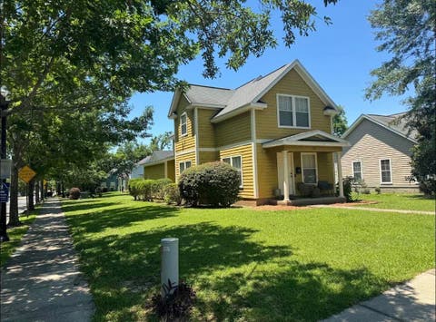 Tiny photo for 600 N MARTIN LUTHER KING JR Boulevard, Tallahassee, FL 32301 (MLS # 400705)