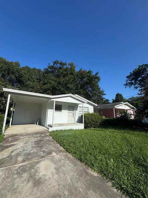Tiny photo for 1204 Clay Street, Tallahassee, FL 32304 (MLS # 402852)