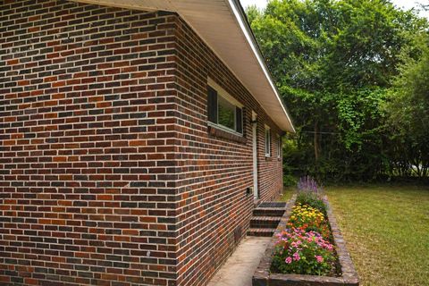 Tiny photo for 2202 Mission Road, Tallahassee, FL 32304 (MLS # 399649)