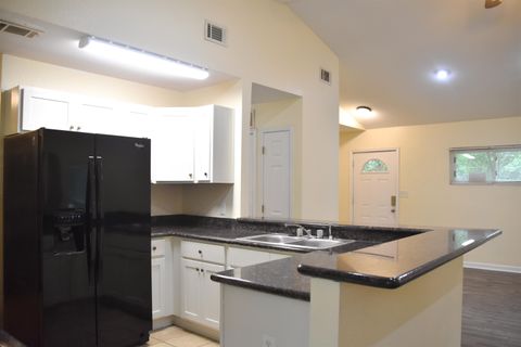 Tiny photo for 2202 Mission Road, Tallahassee, FL 32304 (MLS # 399649)