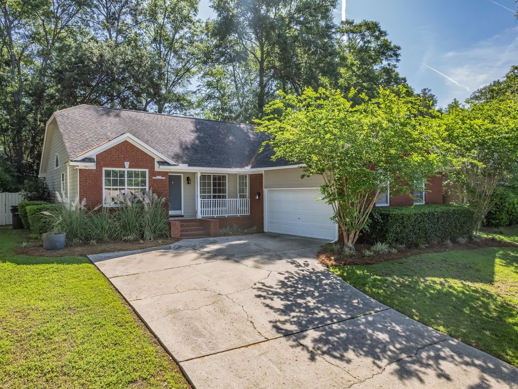 Photo of 5666 Countryside Drive, Tallahassee, FL 32317 (MLS # 398657)
