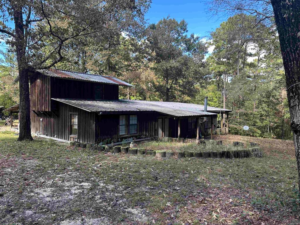 Photo of 293 hummingbird Lane, Other Florida, FL 32455 (MLS # 393193)